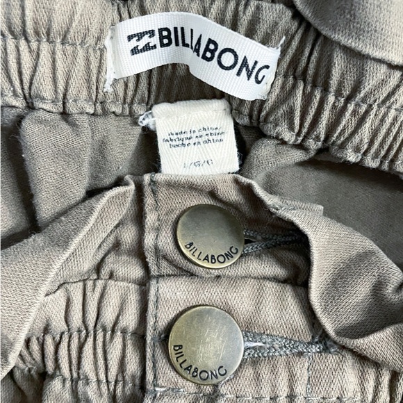 Billabong Sun Dialed Paperbag Shorts Womens Large Sage High Waist 2” Inseam - Picture 11 of 12